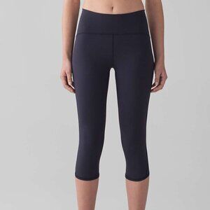 Lululemon Train Times Crop 17" - 4 Midnight Navy